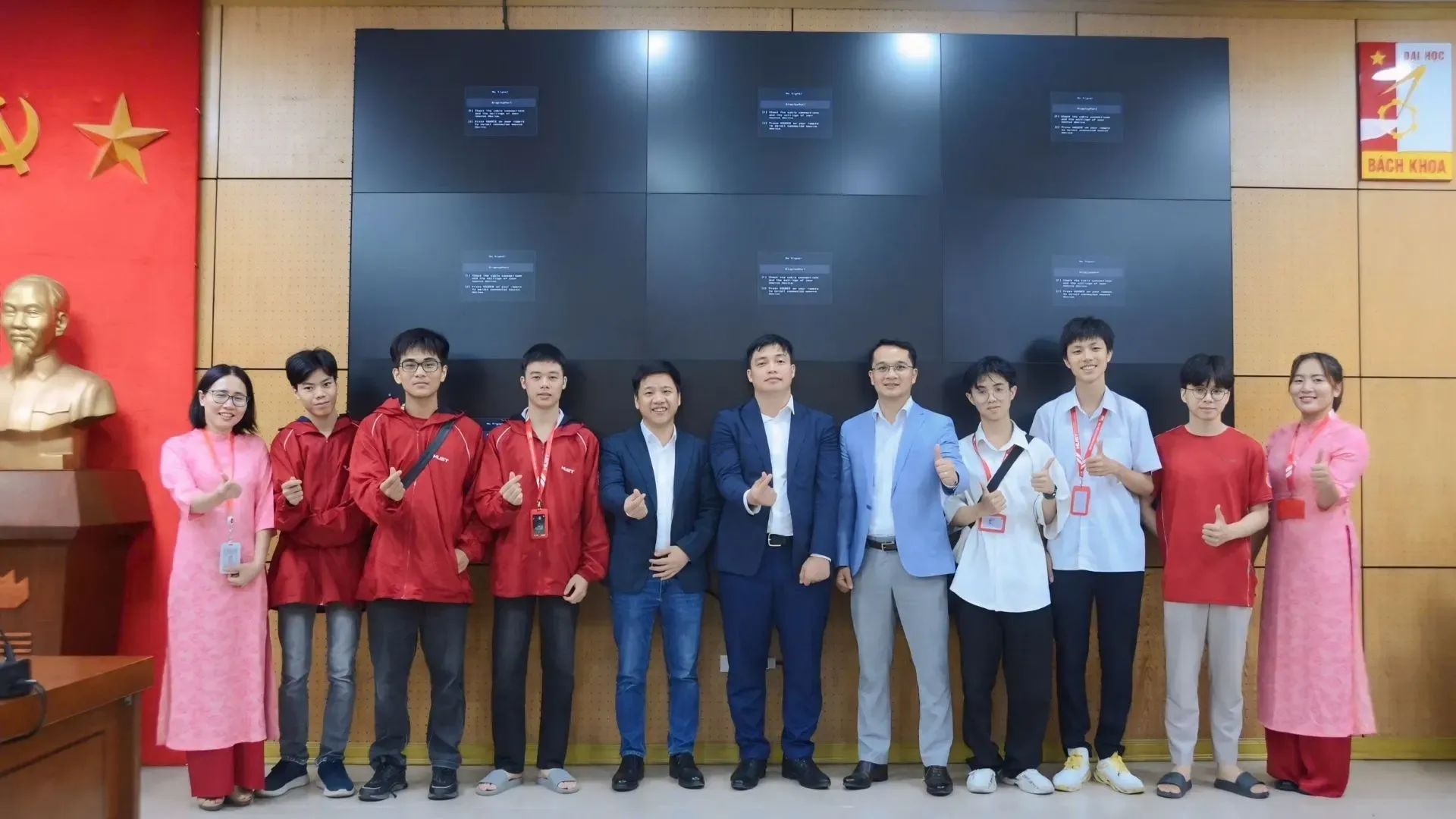 MiichisoftのCEOがハノイ工科大学でのAI時代に関するシンポジウムに登壇