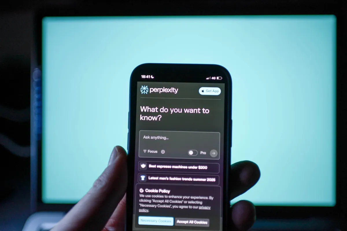 samsung x perplexity AI